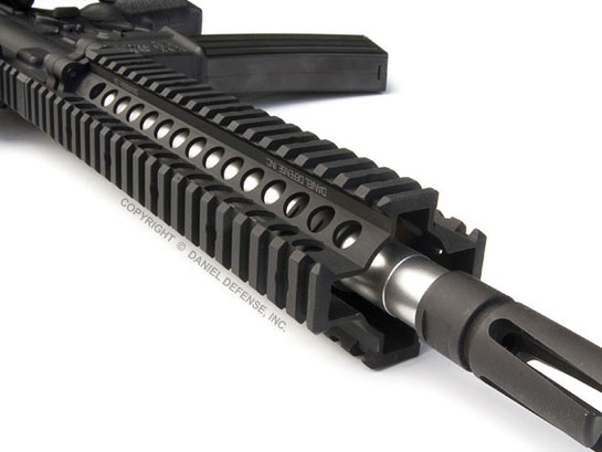 daniel-defense-lite-rail-9-inch-mid-length.jpg